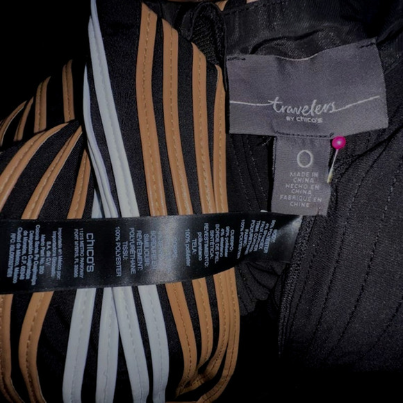 CHICO'S TRAVELERS SIZE 0 MS SIZE 4-6 FAUX LEATHER RIBBON JACKET BLAZER - Picture 14 of 14